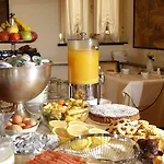 Hotel Dei Dragomanni 4*