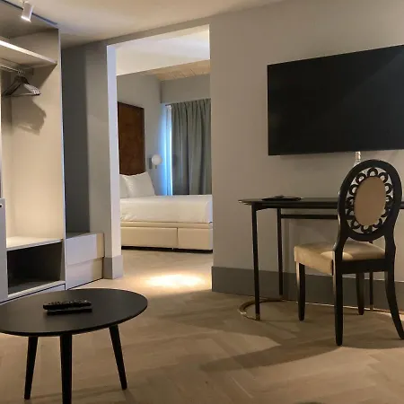 Dei Dragomanni Hotell 4*