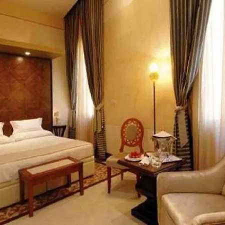 Dei Dragomanni Hotell 4*