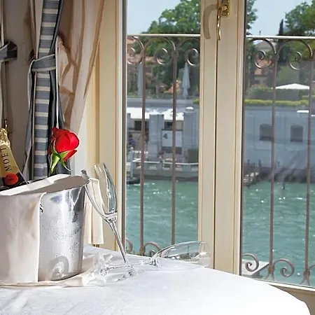 Hotel Dei Dragomanni Venecia