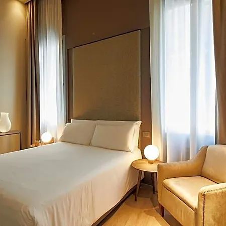 Hotel Dei Dragomanni 4*
