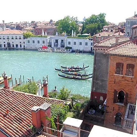 Hotel Dei Dragomanni
