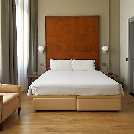 Hotel Dei Dragomanni 4*
