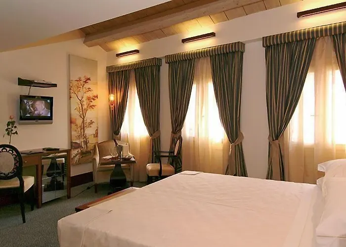 戴德格玛尼酒店